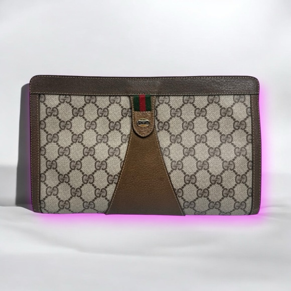 Gucci Handbags - Gucci Ophidia Supreme GG Monogram Accessory Collection Clutch.